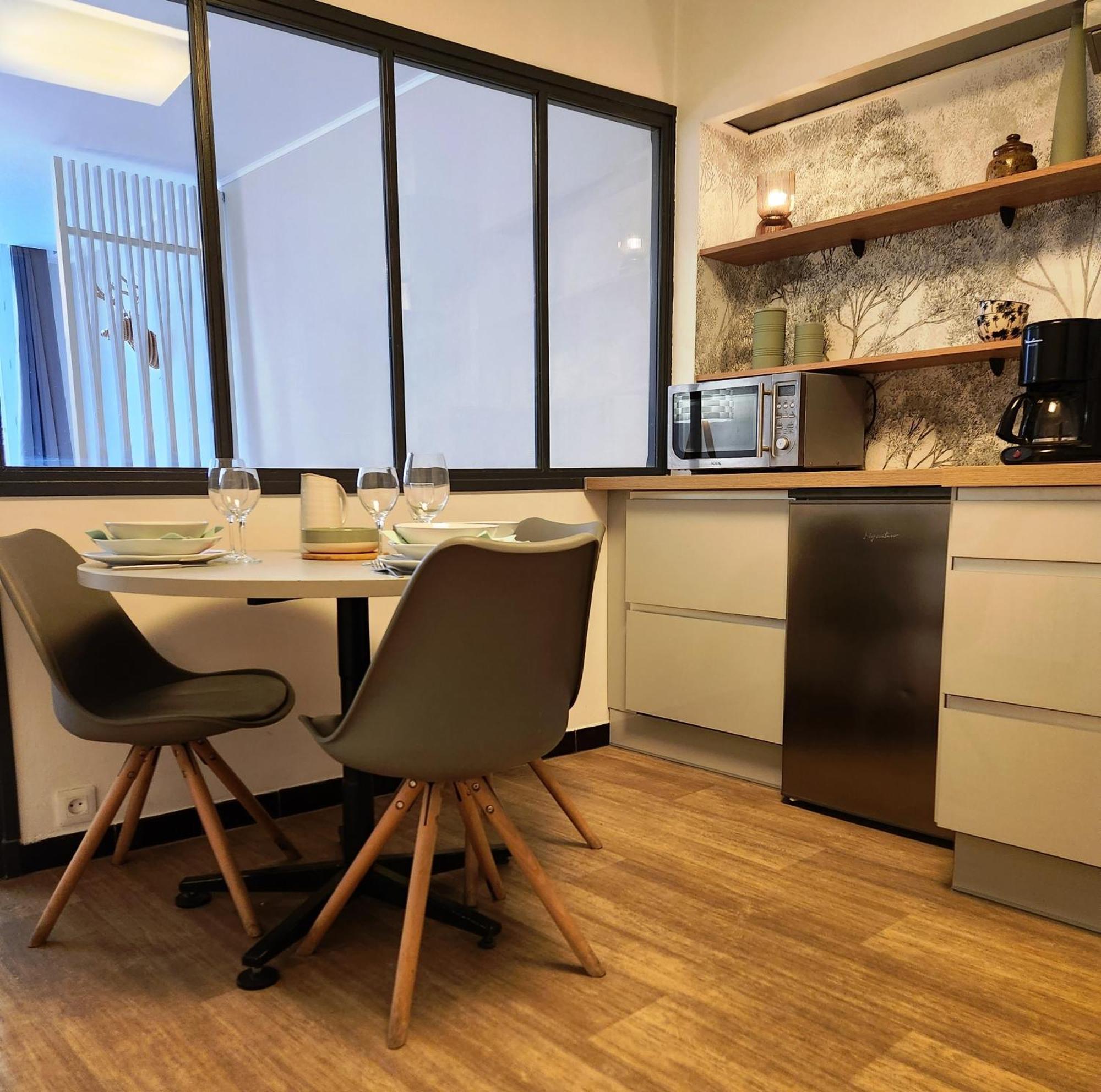Appartements Epicurieux Hyper Centre Ville, Calme - Sejouraixlesbains Aix-les-Bains Oda fotoğraf