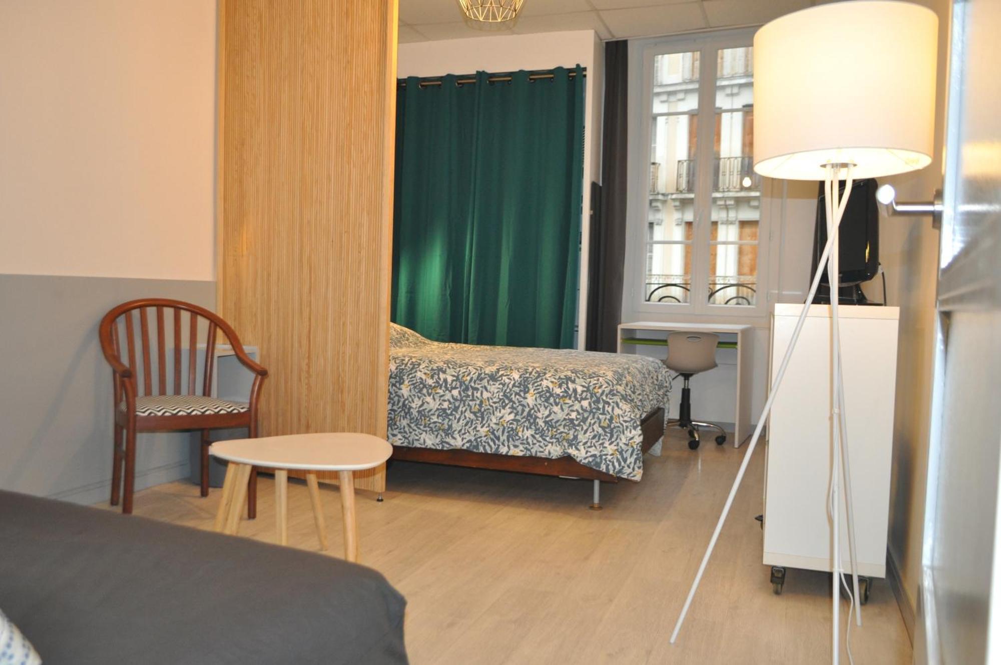 Appartements Epicurieux Hyper Centre Ville, Calme - Sejouraixlesbains Aix-les-Bains Oda fotoğraf